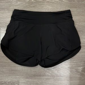 Lululemon speed up shorts - medium rise